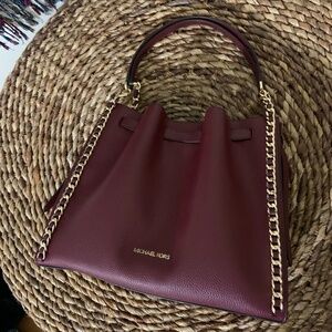 Michael Kors Mina Large Chain Shoulder Bag